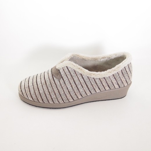 Comprar zapatillas de mujer con cuña cerradas CASA DONA 071 online