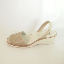 Avarcas Pons L2120 Beige