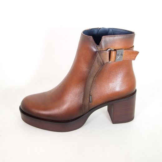 Botines fluchos D9589 marrón