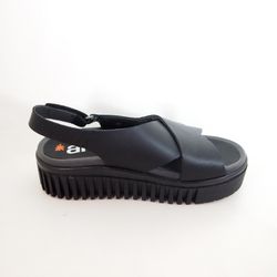 Sandalia Art 1574 Brighton Negra