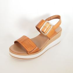 Sandalias Fluchos D9642 Prince Marrón Cuero