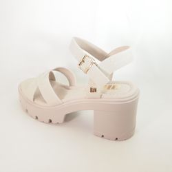 Sandalias Mustang 55759 Crema