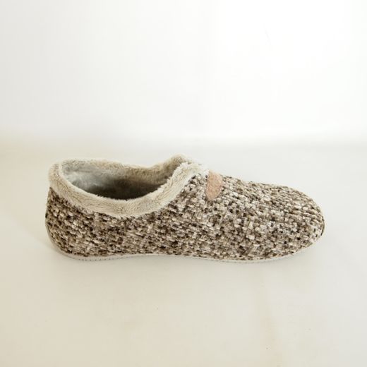Zapatilla casa garzón 15700-594 taupe