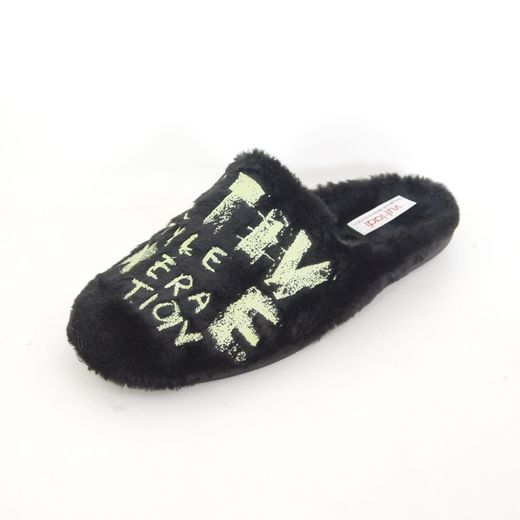 Zapatilla de casa Vul·ladi 5220-326 Negro