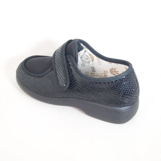 Zapatillas de casa Garzón 3070-157 Negro