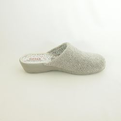 Zapatillas de casa cerradas de punta Vul·ladi 6611-571 Perla