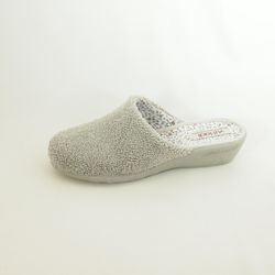 Zapatillas de casa cerradas de punta Vul·ladi 6611-571 Perla