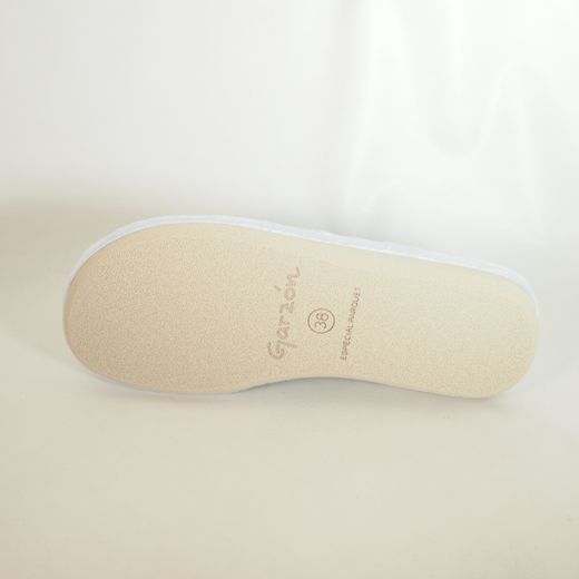 Zapatillas de casa Garzón P228-247 Plata