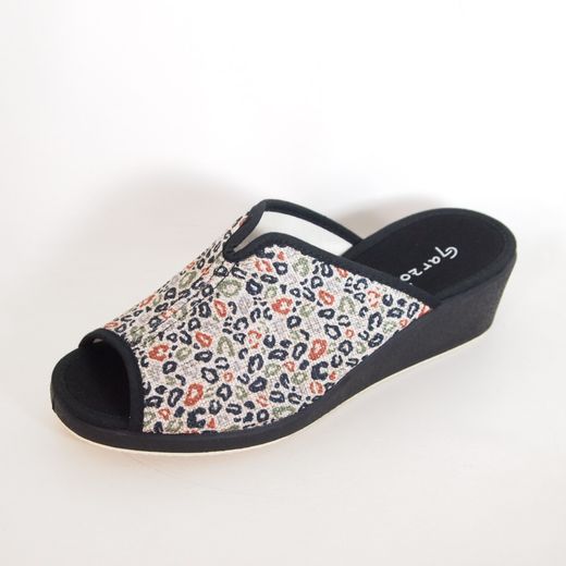 Zapatillas de casa Garzón715-214 Negro