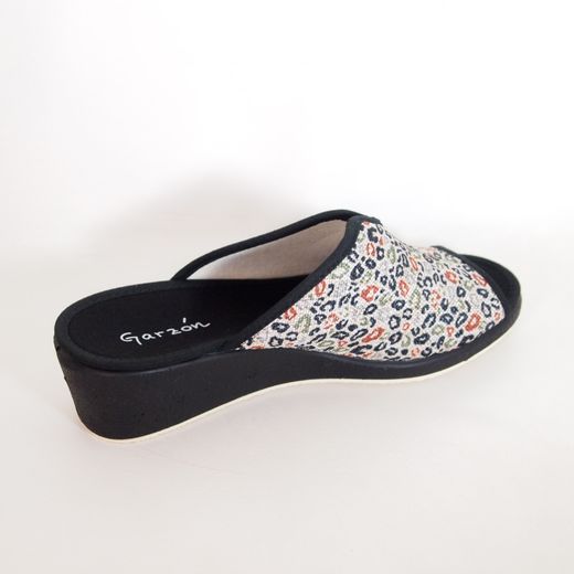 Zapatillas de casa Garzón715-214 Negro