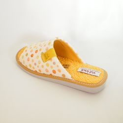 Zapatillas de casa Vul·ladi 3077-802 Ocre