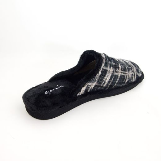 Zapatillas de estar por casa Garzón P351-294 Negro