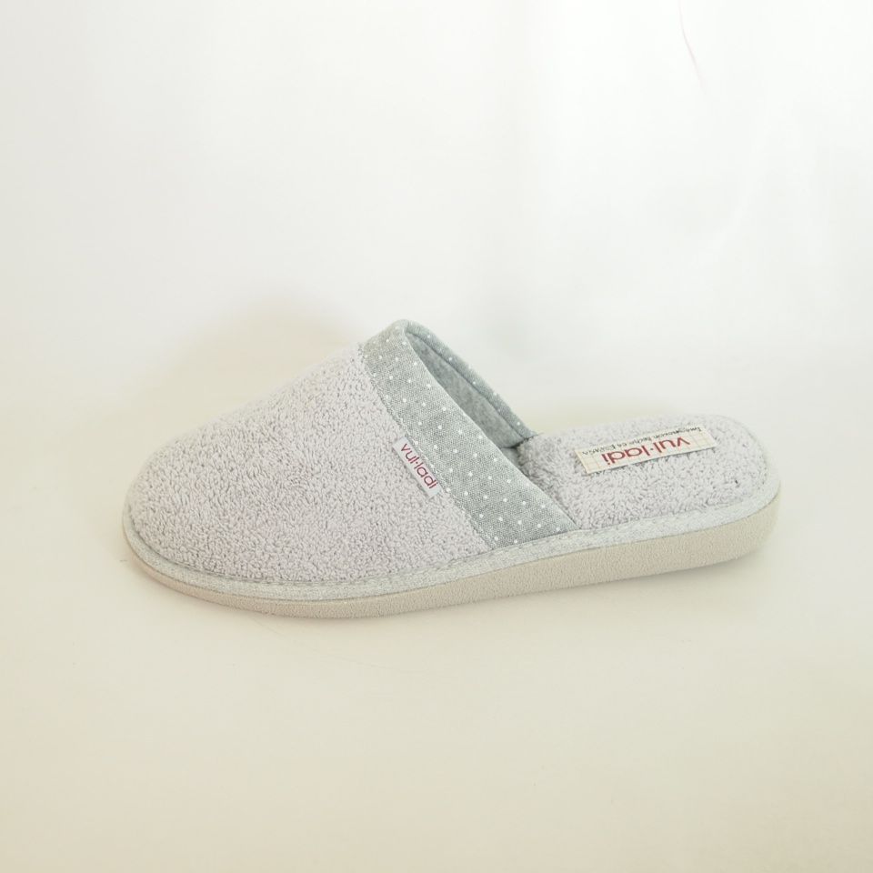 Zapatillas de estar por casa Vul·ladi 7050-717 Gris 35