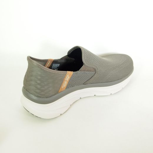 Zapatillas deportivas Skechers 232455 Slips-In D'Lux Walker Orford Marrón