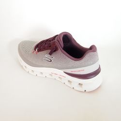 Zapatillas deportivas Skechers 233132 Glide Step Pro Weverra Taupe