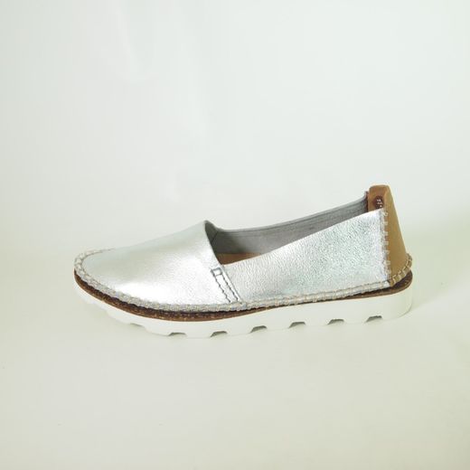 Zapatos planos y tacón