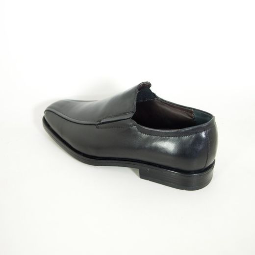 Zapatos de hombre en piel negra