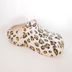 Zuecos Xti 14388804 Leopardo